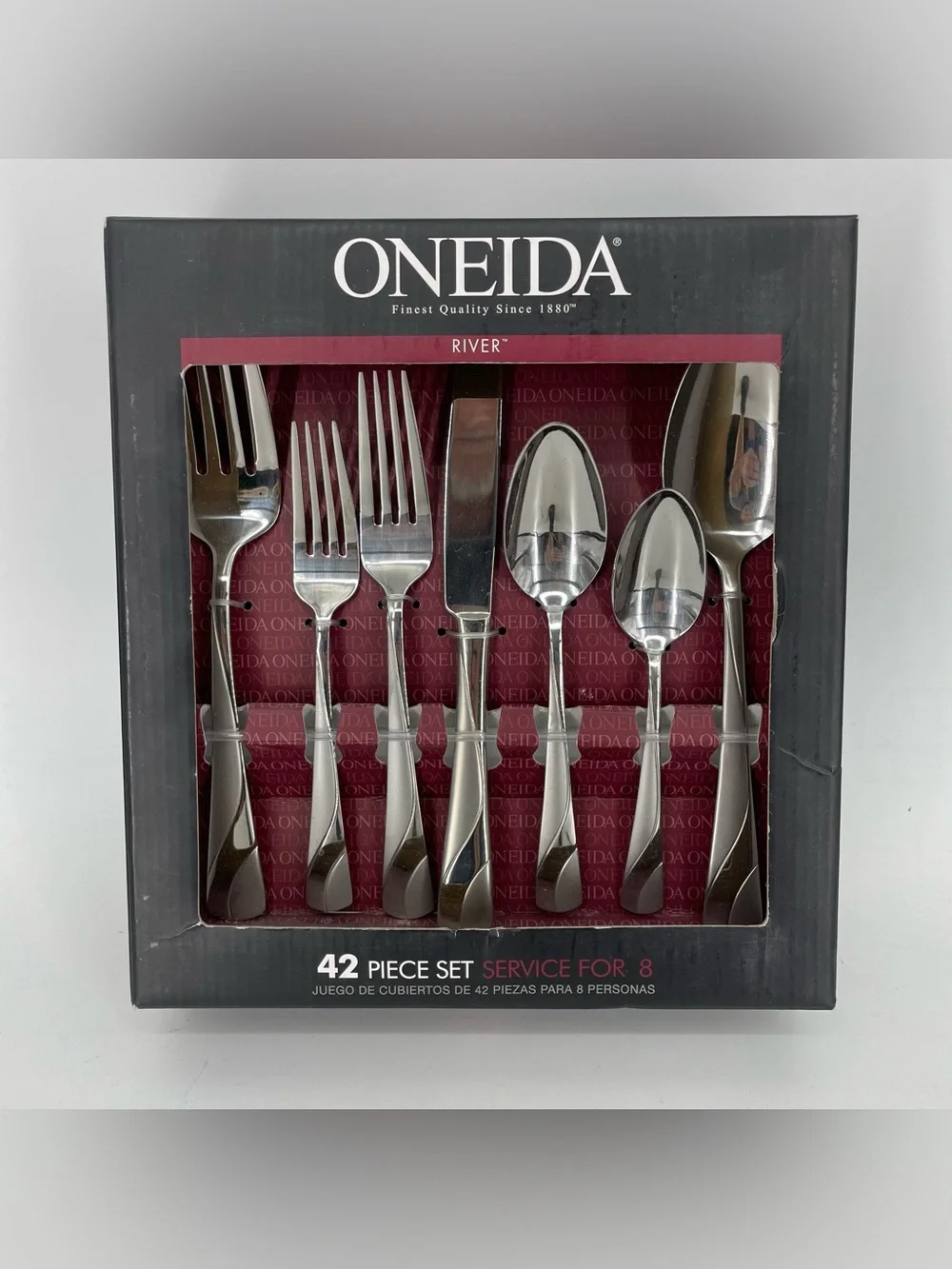 NEW Oneida River 42 Pc Stainless Flatware Set Service For Serving Set For 8